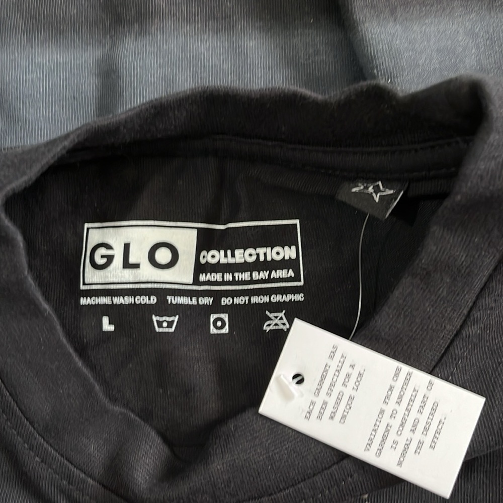 Glo Collection Messi and Ronaldinho Duo Tee Size L NWT - Picture 9 of 12